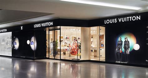 louis vuitton boutique torino|Louis Vuitton .